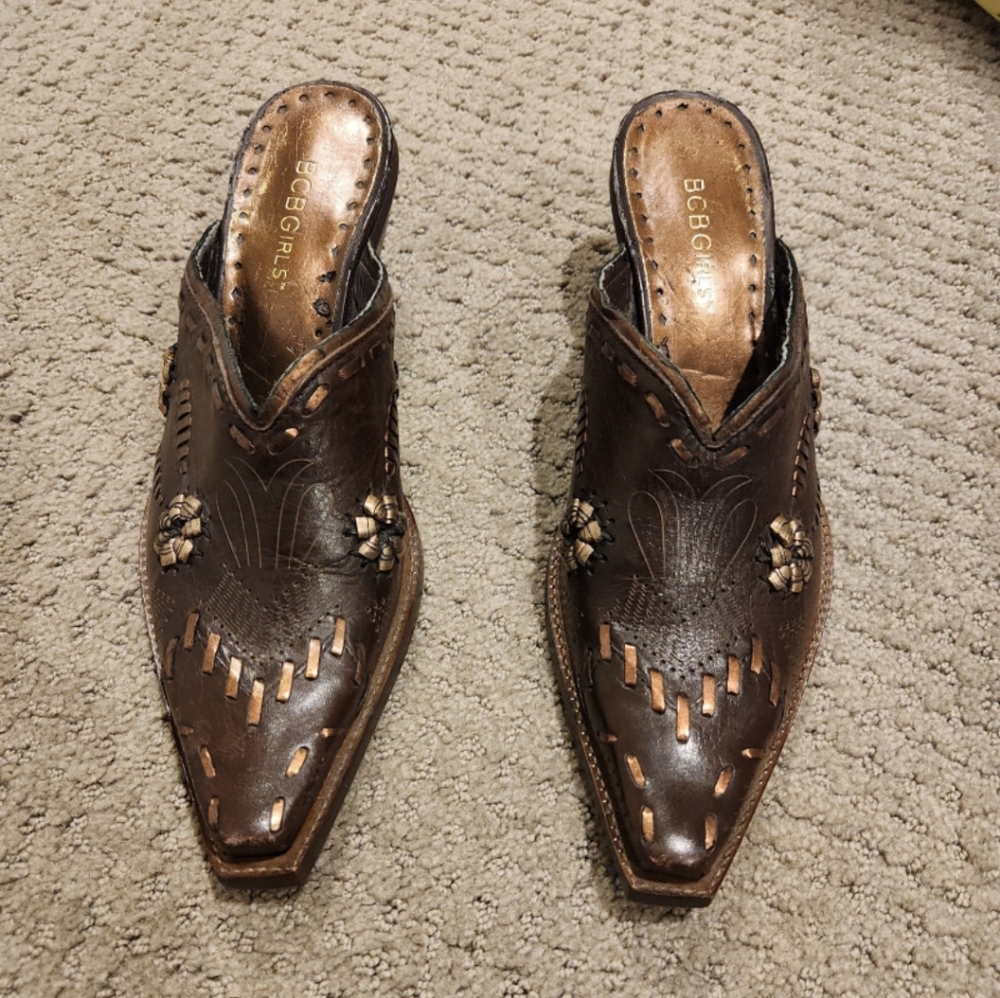 BCBGirls Bronze Leather Western-Style Clog - Size 6 1/2B